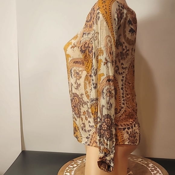 Tucker Blouse ~ Gold & Cream ~ Paisley & Floral Print ~ Silk Top - Picture 5 of 11